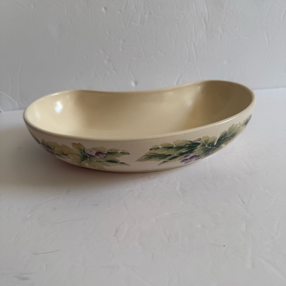 Pfaltzgraff Crescent Kidney Curve shaped Ceramic Serving Plate Bowl Dish 11.25”